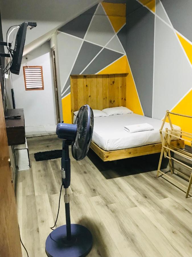 Alina Budget Hotel Kaduwela Eksteriør billede