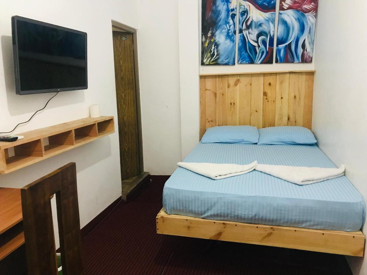Alina Budget Hotel Kaduwela Eksteriør billede
