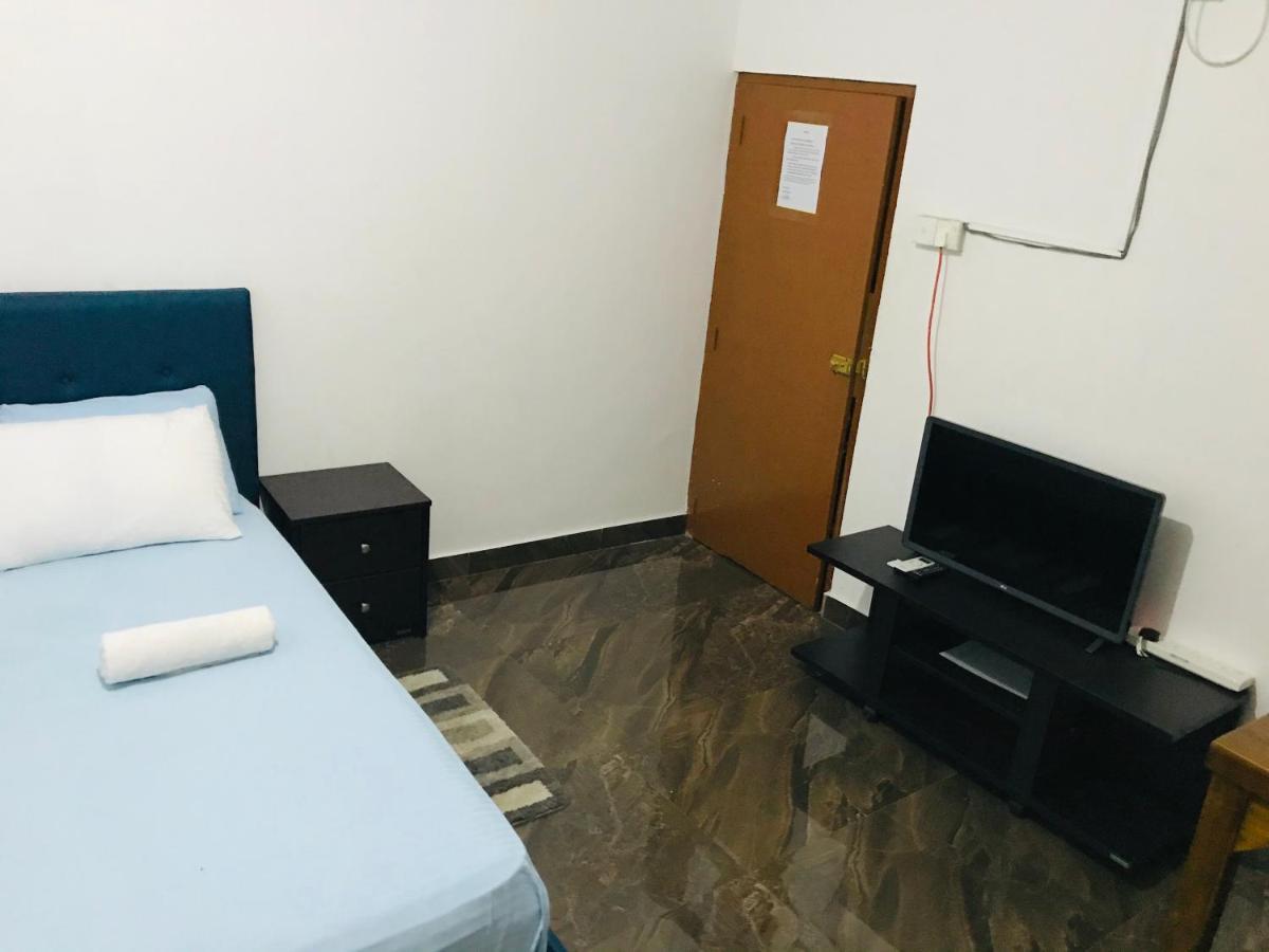 Alina Budget Hotel Kaduwela Eksteriør billede